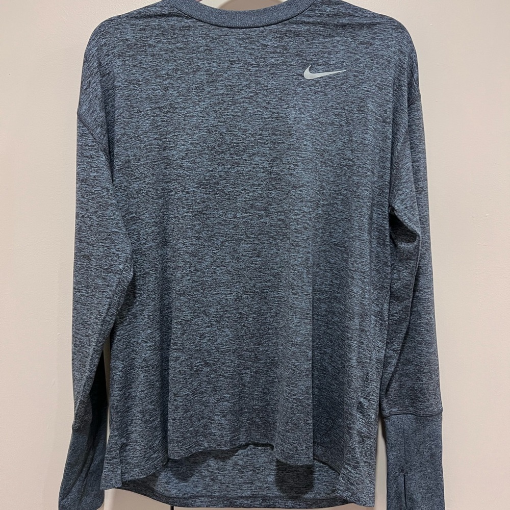 Women’s Workout Top Bundle - Picture 8 of 8